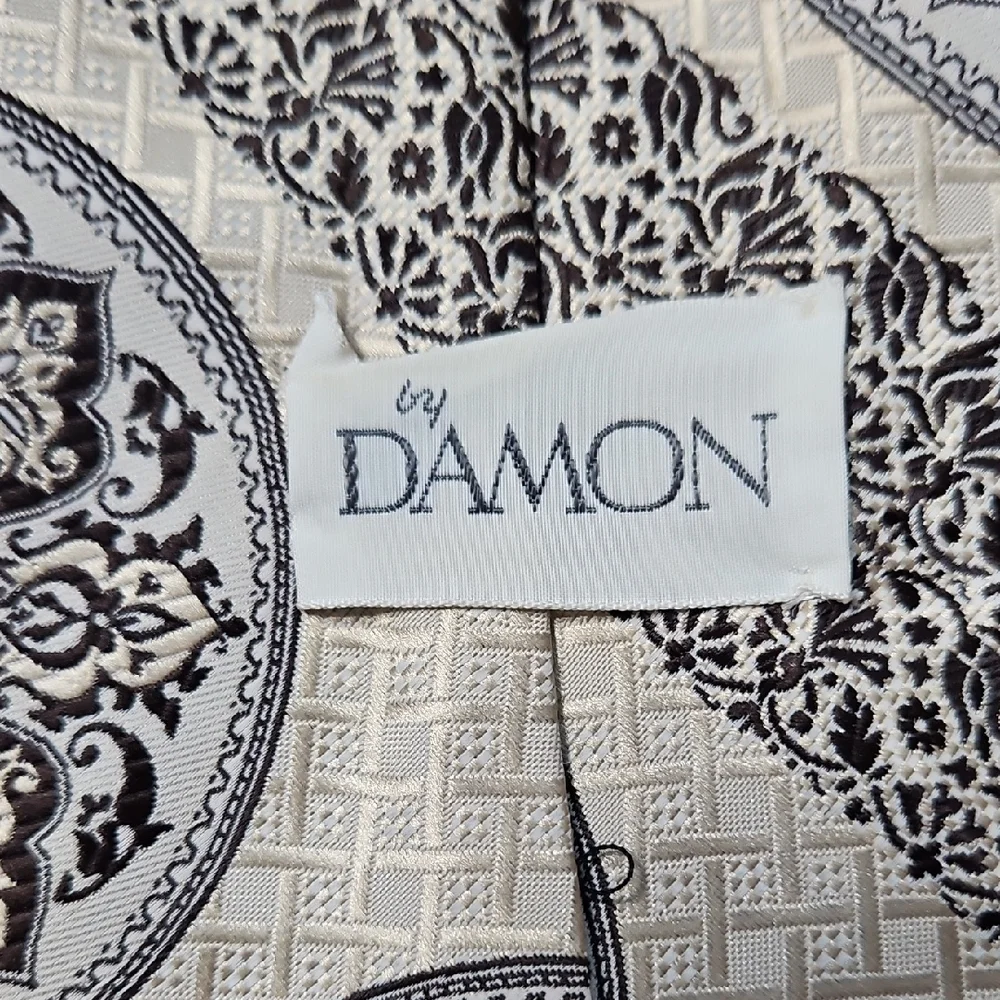Damon Vintage Elegant Patterned Tie in Brown And Cream